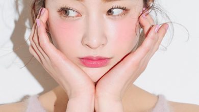 Sử dụng kem chống nắng đúng cách không hề đơn giản như chúng mình nghĩ - Ảnh: Internet