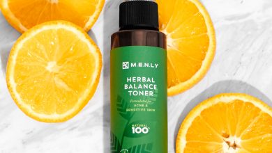 Toner se khít lỗ chân lông: 'da nhờn mụn' liệu có nên sử dụng?