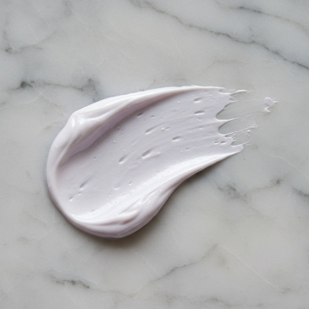 Kem chống nắng tone-up là gì và hoạt động như thế nào?